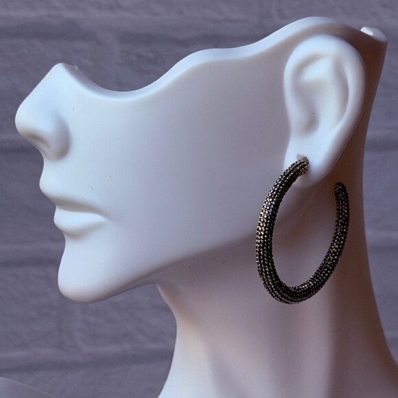 Vintage Chico’s Textured Silver Hoop Earrings Y2K Large Statement Unworn - Picture 2 of 14